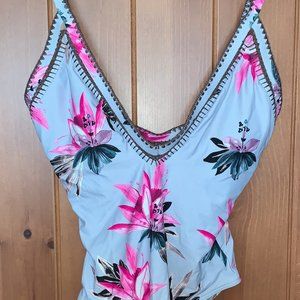 O'Neil One Piece Swimsuit Medium